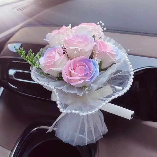 Car mini bouquet air outlet aromatherapy eternal soap rose car decoration creative small fresh perfume clip