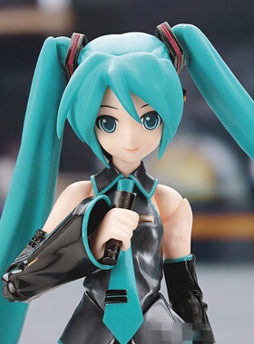 动漫玩具批发虚拟歌手014葱娘初音可动人偶美少女机箱摆件