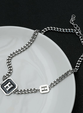 小众设计锁骨链甜酷风钛钢配饰