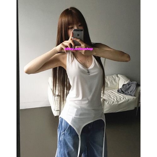 eihey诶嘿26韩系小众设计挂脖叠穿层次感无袖背心露背吊带上衣女 - 图1