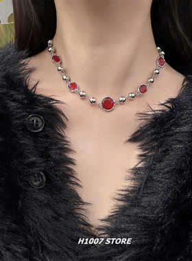安哥拉红新年款锁骨链女小众设计感颈链甜酷暗黑风项链毛衣链新款