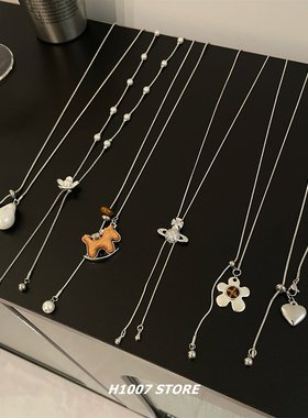 新款银色爱心小花珍珠长款项链女度假风小众设计感T恤配饰毛衣链