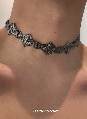 巴黎圣母院欧美复古做旧choker项链男款小众设计锁骨链女颈链配饰