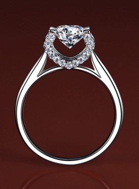 克拉恋人唐嫣同款莫桑石纯银皇冠