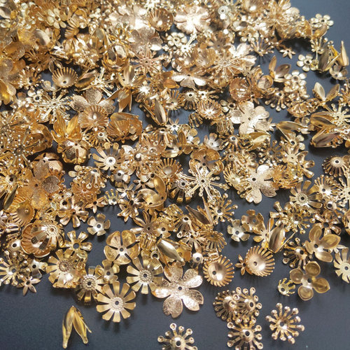 混款金属花心diy手工古风发簪花朵花蕊花心金属铁片金色银色花托 - 图1