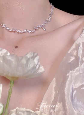 冰川美人｜法式复古水滴叠戴项链