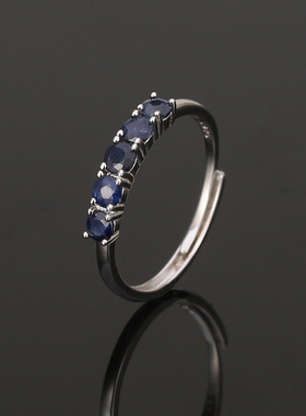女银镶金简约时尚蓝宝石戒指