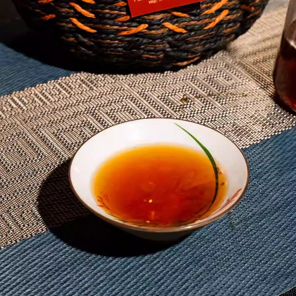 六堡茶梧州广西特级茶叶自己喝苍顺银泰官方旗舰店送长辈送礼盒装,淘宝优惠券,粉丝福利购,淘宝优惠卷