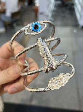 欧美浮夸美学人脸五官立体鼻子眼睛手镯高级感时尚多层金属手饰女