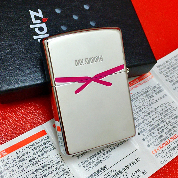 日版收藏镶钻双面加工个姓女士复古眼镜 打火机 zippo 年产正品 2008 日版收藏镶钻双面加工个姓女士复古眼镜 打火机 zippo 年产正品 2008