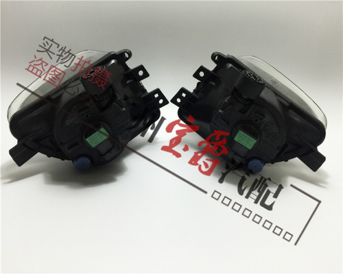 适用F18宝马5系F10前杠520防雾灯523雾灯525杠灯528射灯530 535 - 图1