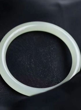 手镯玉女素圈手环和田玉蒙料正品玉石镯子闺蜜礼物新款首饰叮当镯