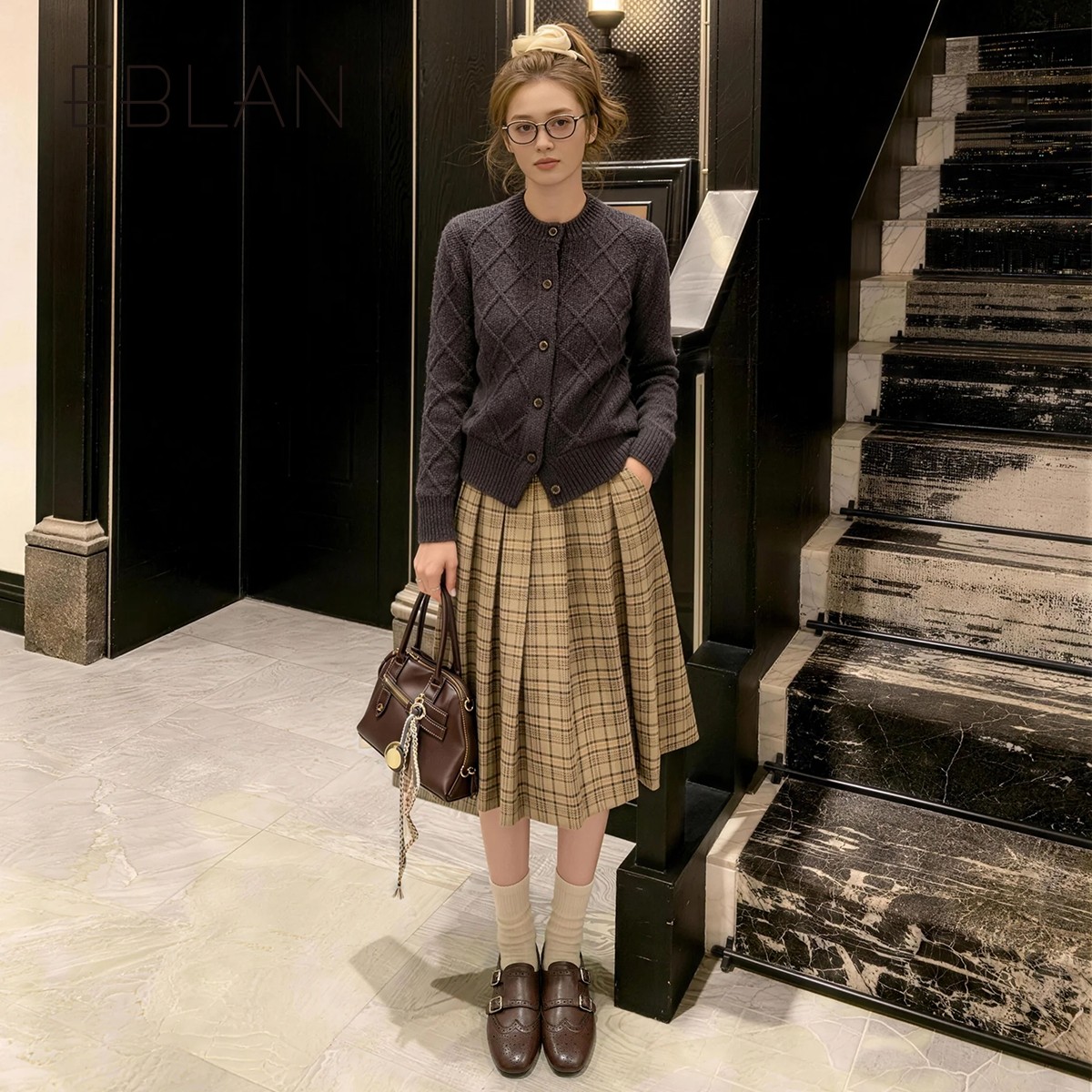 EBLAN/伊伴头层羊皮平底乐福鞋女2025冬季新款单鞋布洛克小皮鞋子,淘宝优惠券,粉丝福利购,淘宝优惠卷