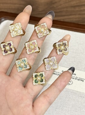 轻奢拉丝布布四叶花戒指女高级感网钻雕花菱形指环百搭新中式手饰