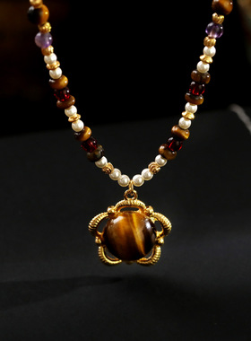 天然虎眼石花朵吊坠金属串珠项链女美拉德秋冬高级感毛衣链锁骨链