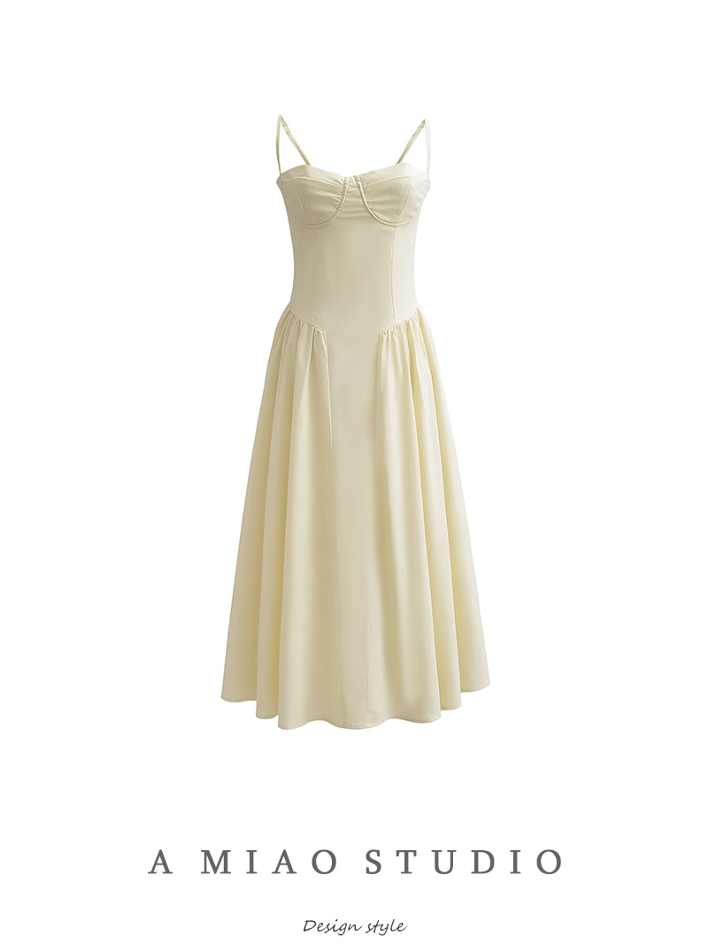 法式浪漫纯色修身吊带长裙优雅气质收腰显瘦低胸连衣裙夏季女神裙