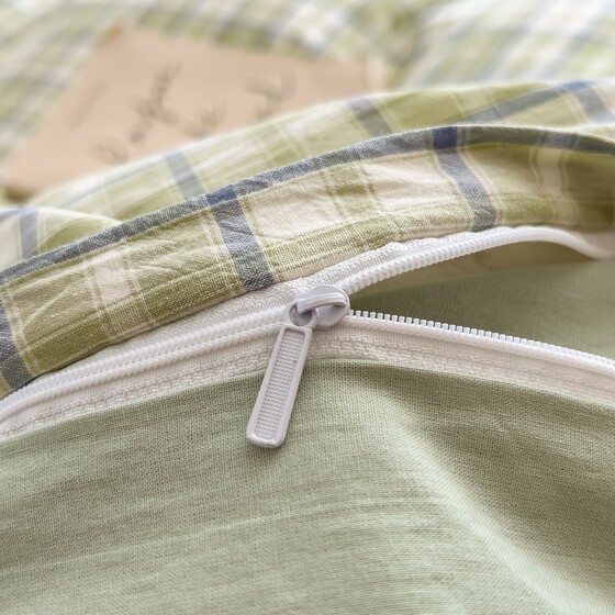 100 pure cotton soft and skin-friendly four-piece set