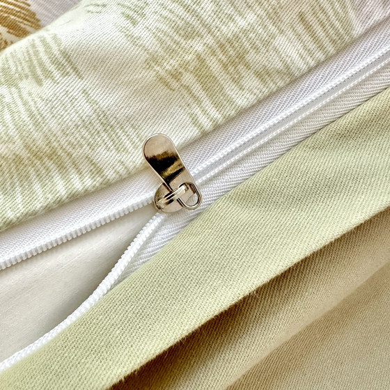 Thickened pure cotton brushed four-piece bedding set