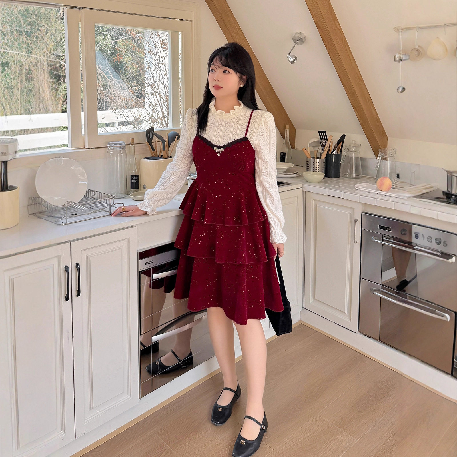 大码新年套装蛋糕裙吊带裙+蕾丝打底衫红色连衣裙两件套,淘宝优惠券,粉丝福利购,淘宝优惠卷