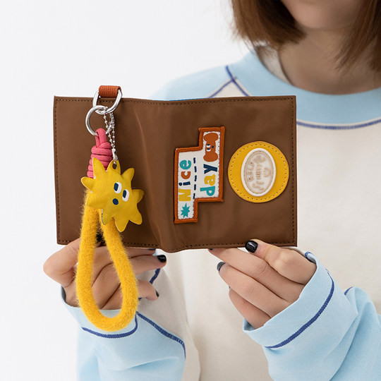 若素良品2025新短款两对折可爱女生证件卡收纳零钱包轻薄便携小巧