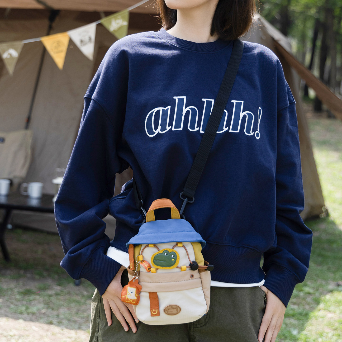 Ruosuliangpin outdoor portable small crossbody bag