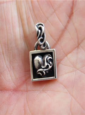 925纯银潮牌权志龙同款桃心吊坠挂坠情侣项坠吊牌