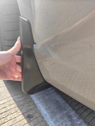 2022款理想L9专用挡泥板原装22年理想l9MAX汽车免打孔前轮挡泥皮 - 图1