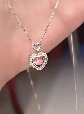 时尚优雅爱心项链轻奢ins小众设计感锁骨链淑女气质配饰