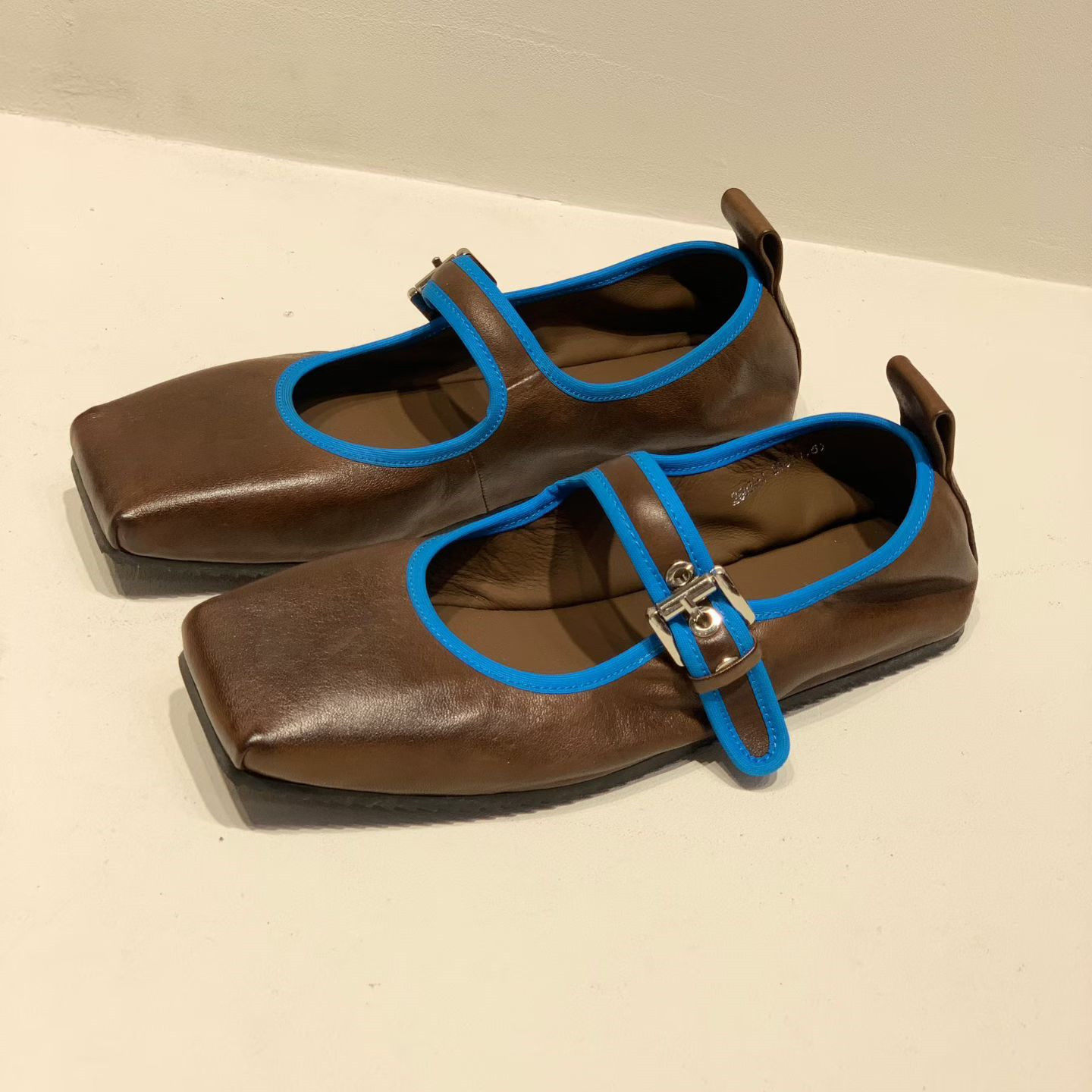 2026春款法式复古风方头玛丽珍鞋女双拼扣带平底芭蕾舞鞋百搭单鞋,淘宝优惠券,粉丝福利购,淘宝优惠卷