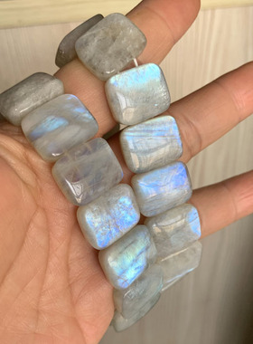 天然月光石手排蓝光彩光