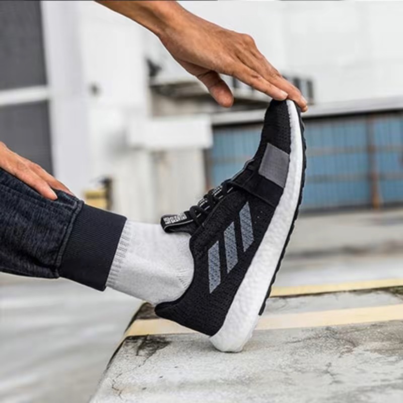 adidas SenseBoost Go 减震防滑耐磨轻便透气跑鞋F33908 - 图0