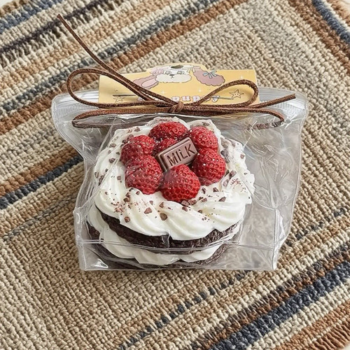 可爱草莓蛋糕造型捏捏乐 慢回弹解压玩具 少女心萌趣小摆件 - 图0