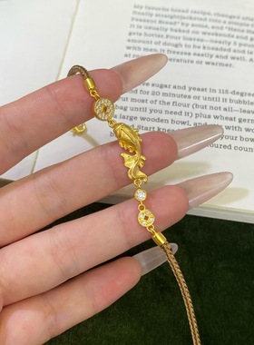 水贝黄金年年有余锦鲤手链女新款足金999拉丝手串新款镶嵌送女友