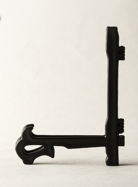 九土黑色l型塑料北欧风装饰架