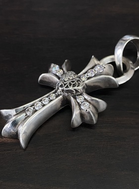 925纯银钢模爱心水滴镶钻十字架