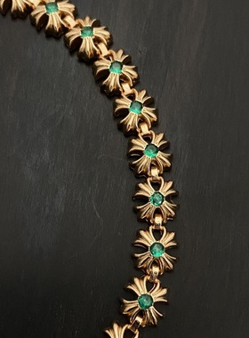 925银电镀22k金祖母绿十字花手链