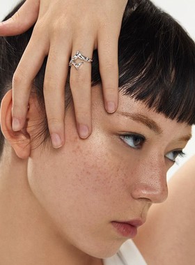 马嘉祺周笔畅戒指设计师时尚个性