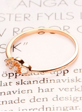 俄罗斯镀玫瑰金闪亮爱心戒指女士精致百搭活口指环礼物