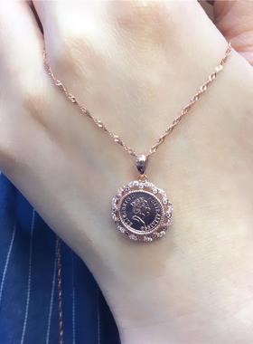 俄罗斯585紫金镶嵌锆石洋气欧美女王牌吊坠镀14k玫瑰金项链女礼物