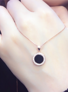 俄罗斯585紫金镶锆石黑色圆牌吊坠镀14K玫瑰金豪华时尚锁骨链女款