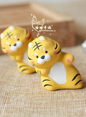 日本陶制招财猫牛虎桌面摆件礼物