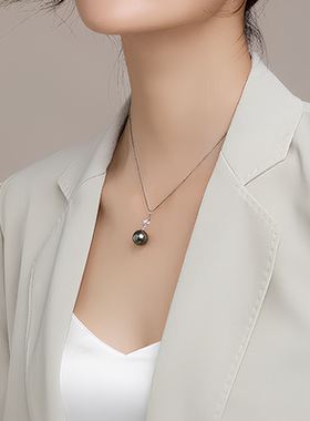 【母亲节礼物】玫瑰G18K金镶黑珍珠海水珍珠吊坠百搭送女友礼物