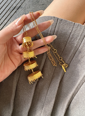 LELE家 重工款  金属感 吊坠 长项链耳钉套装 毛衣链 气场