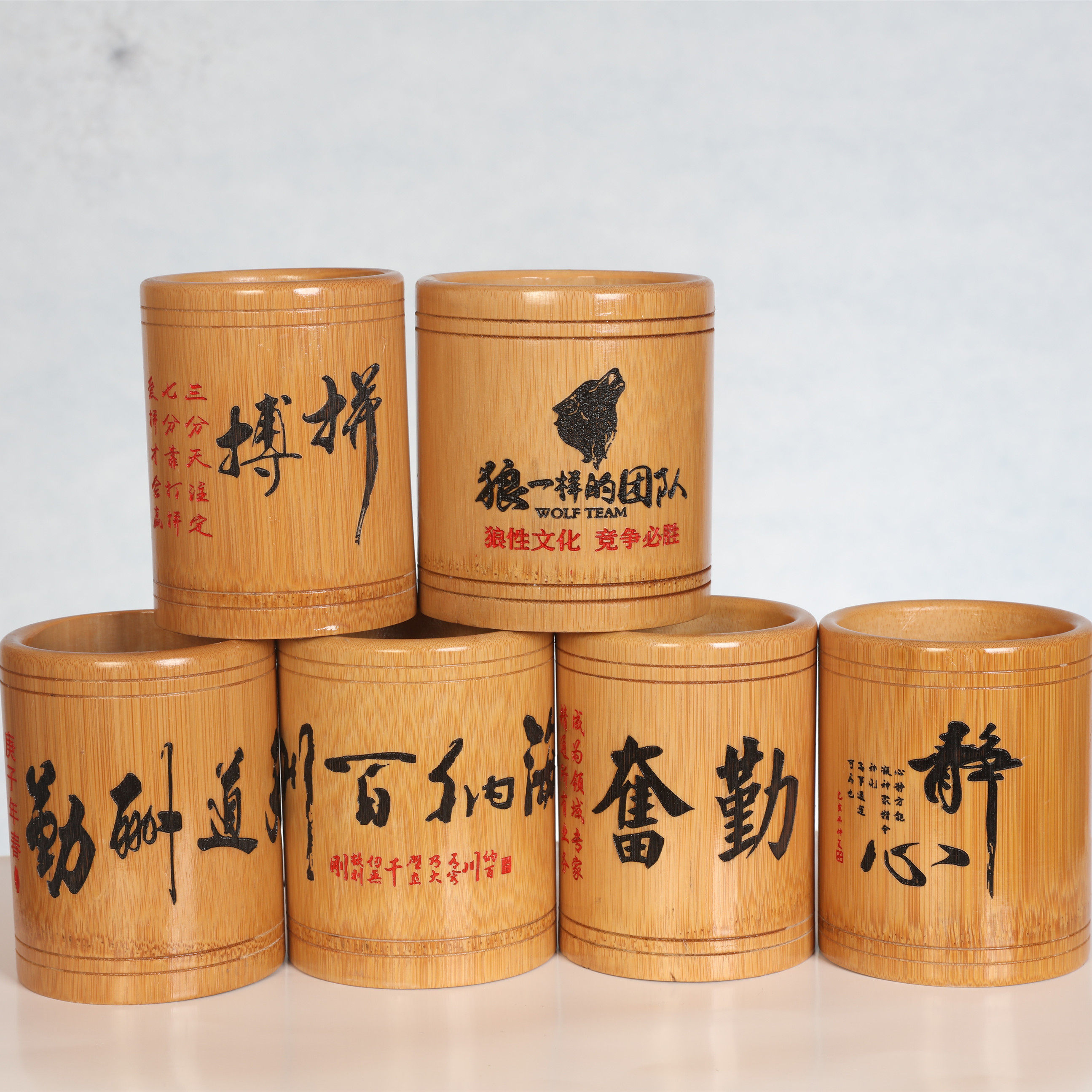 圆形竹雕刻笔筒学生办公桌刻字笔筒创意时尚多功能笔桶桌面收纳盒