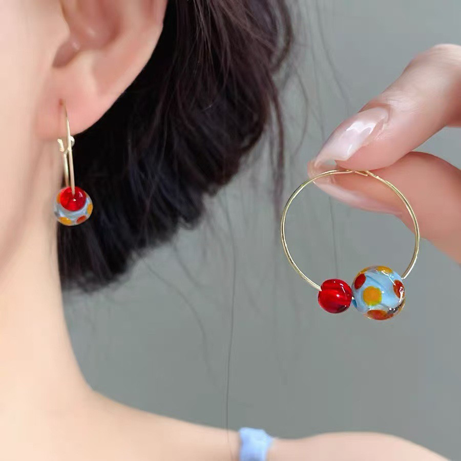 无耳洞「彩球泡泡」复古港风彩球耳圈小众高级感无痛蚊香盘耳夹,淘宝优惠券,粉丝福利购,淘宝优惠卷