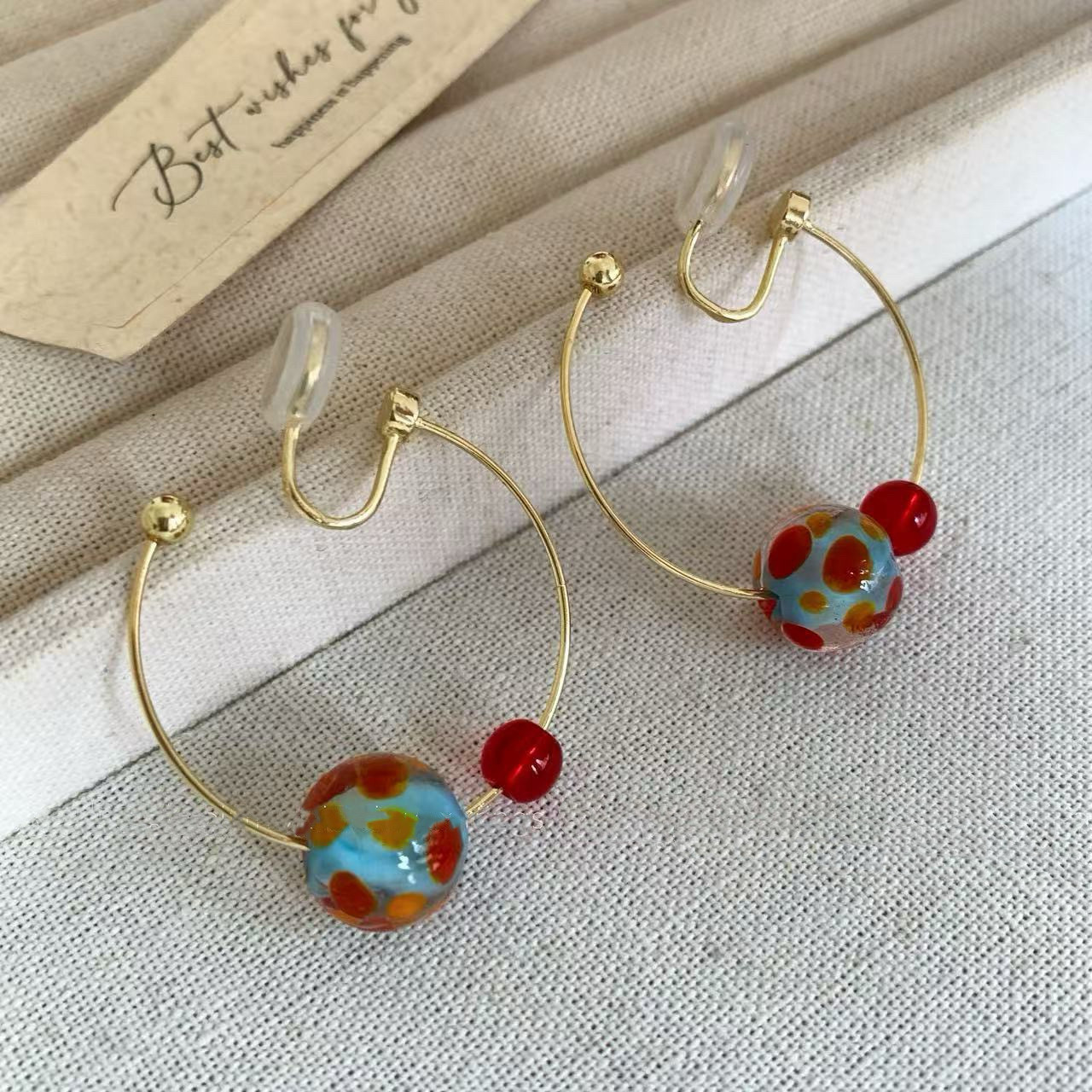 无耳洞「彩球泡泡」复古港风彩球耳圈小众高级感无痛蚊香盘耳夹,淘宝优惠券,粉丝福利购,淘宝优惠卷