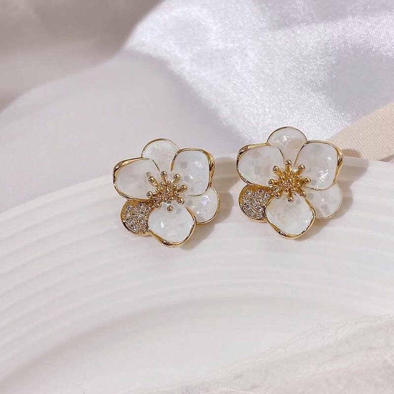 「人间白茶」无耳洞小香风花瓣蚊香盘耳夹气质耳环饰显脸小新款女,淘宝优惠券,粉丝福利购,淘宝优惠卷