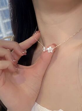 玫瑰金锁骨链高级感设计