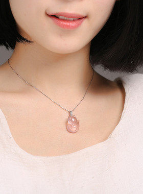 视频祝福招桃花粉水晶狐狸吊坠女