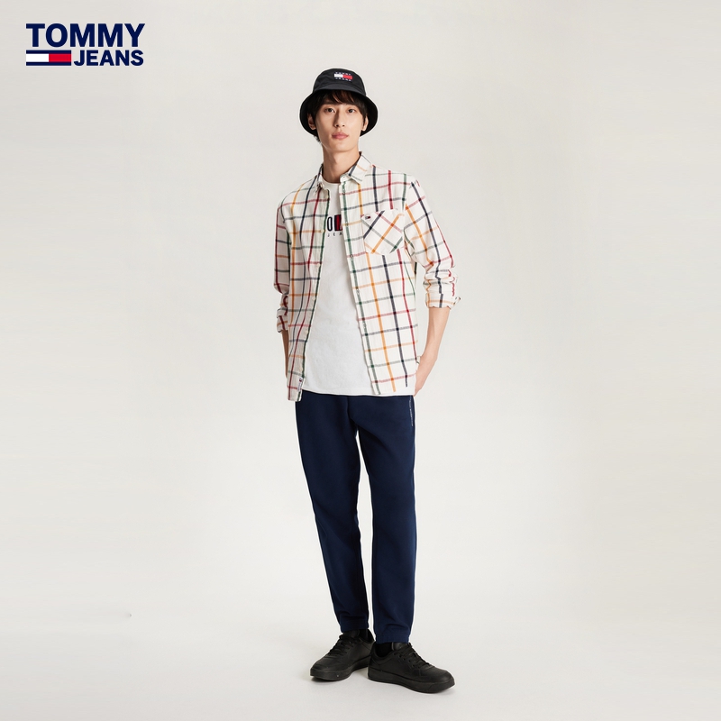 Tommy 24新款春夏男装简约刺绣抽绳腰合身针织运动卫裤DM0DM18377 - 图0